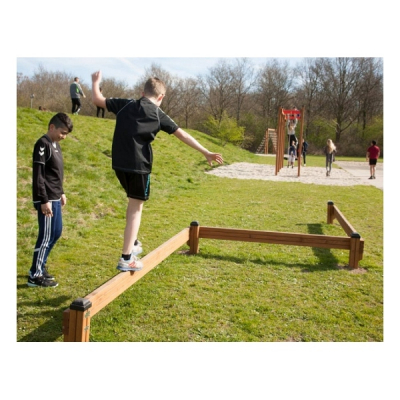Outdoor Fitnessgerät: Balancieren, Steppen, Seite wechseln, Z-Form