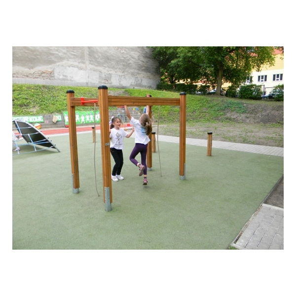 Klettergerüst horizontale Leiter für Spielplatz und Kindergarten